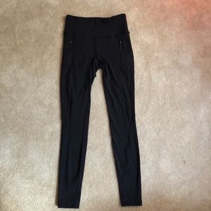 Lululemon leggings. Excellent used condition.